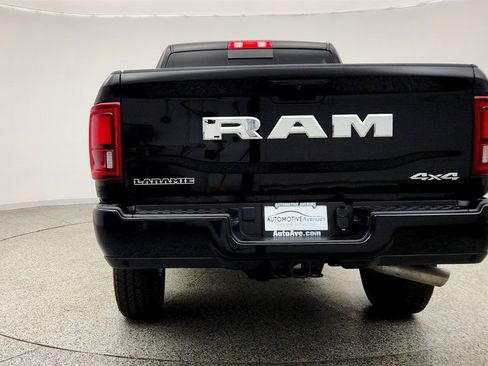 Used 2026 RAM 2500 Laramie AWD/4WD image 6