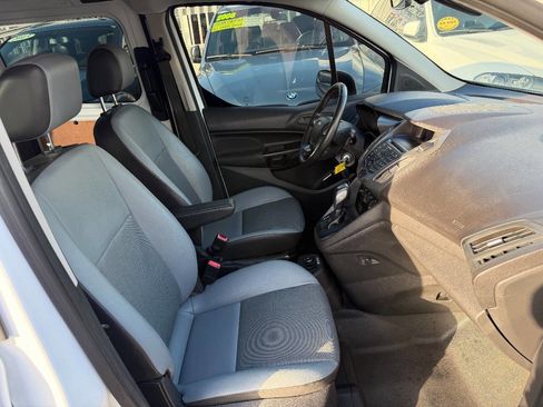 Used 2016 Ford Transit Connect XL image 16