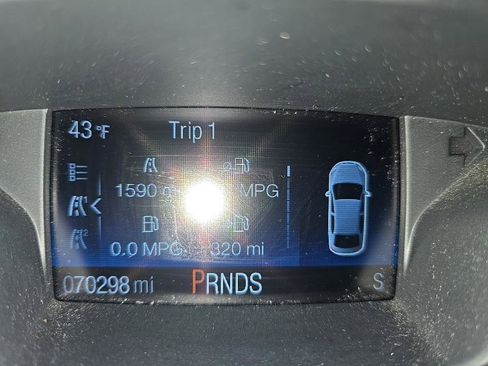 Used 2019 Ford Escape S image 13