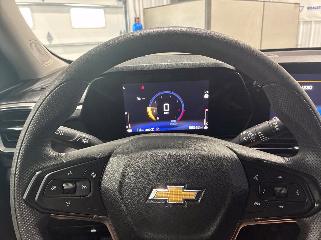 Used 2025 Chevrolet TrailBlazer LT AWD/4WD image 18
