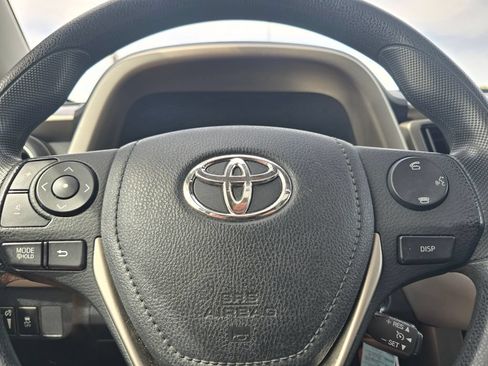 Used 2013 Toyota RAV4 XLE AWD/4WD image 26
