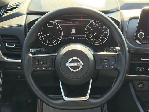 Certified 2024 Nissan Rogue SV image 16