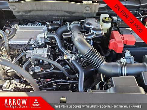 New 2026 Mitsubishi Outlander SEL image 16