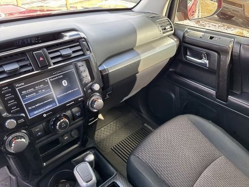 Used 2023 Toyota 4Runner TRD Off-Road Premium image 8