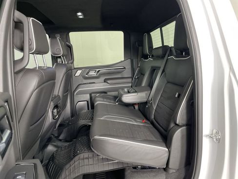 Used 2025 GMC Sierra 1500 AT4X image 26