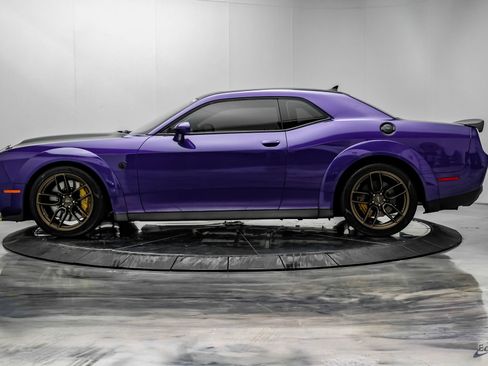 Used 2023 Dodge Challenger SRT Hellcat RWD image 8