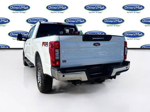 Used 2022 Ford F250 Lariat w/ Lariat Value Package image 5