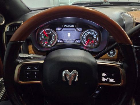 Used 2019 RAM 3500 Limited image 44