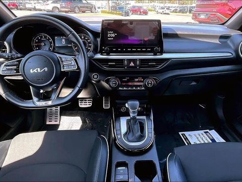 Used 2024 Kia Forte GT-Line FWD image 13