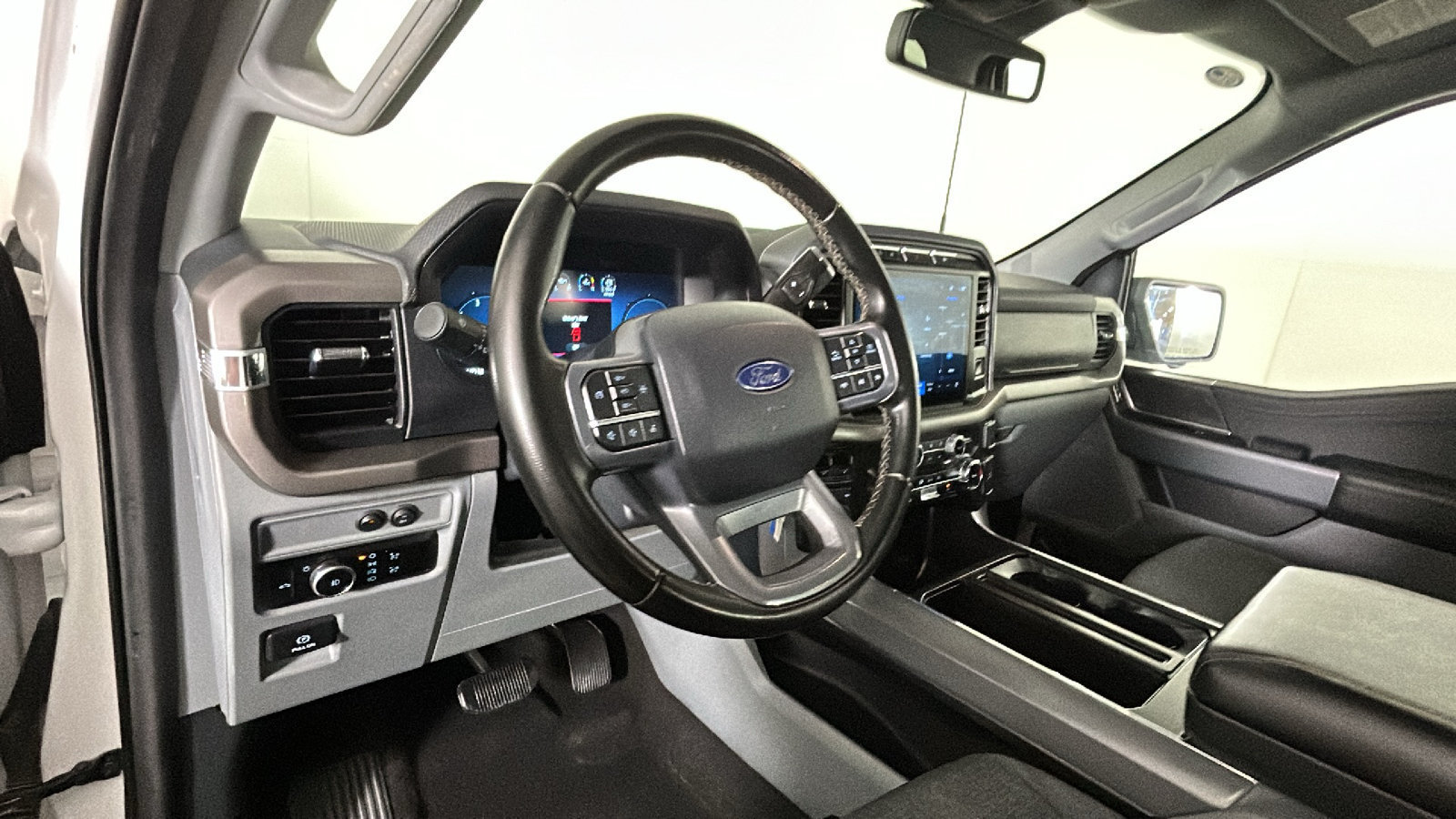 Used 2024 Ford F150 XLT w/ Mobile Office Package AWD/4WD image 16