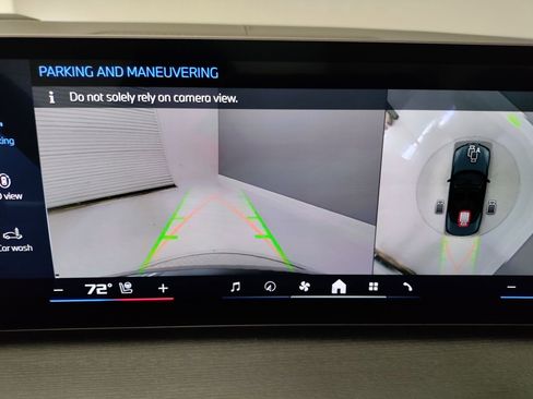 New 2026 BMW M440i Convertible w/ Premium Package image 21