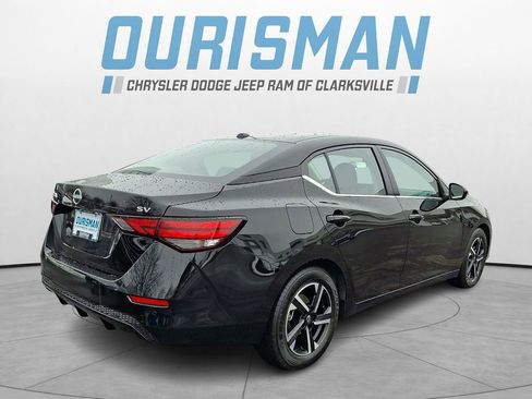 Used 2024 Nissan Sentra SV image 6