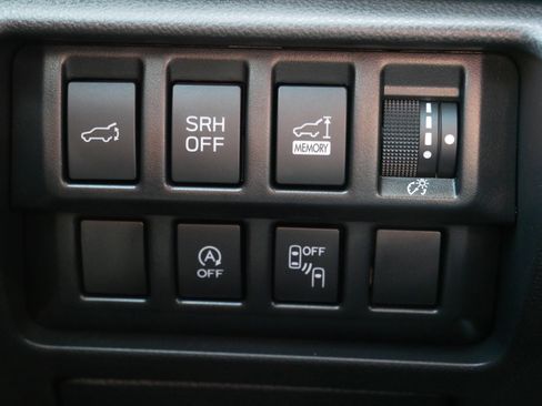 Certified 2023 Subaru Forester Premium AWD/4WD image 26