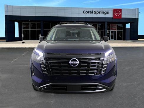 New 2026 Nissan Pathfinder SV image 8