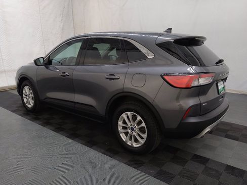 Used 2021 Ford Escape SE w/ Convenience Package AWD/4WD image 3