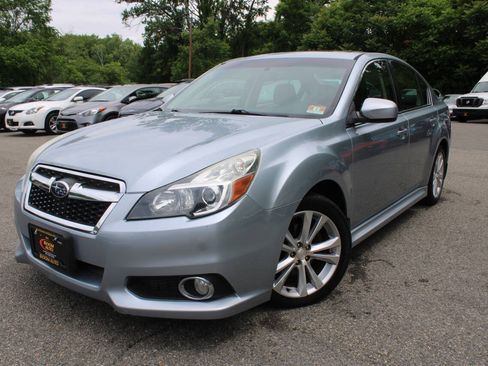 Used 2013 Subaru Legacy 2.5i Limited AWD/4WD image 1