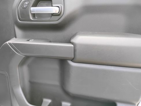 Used 2022 Chevrolet Silverado 1500 Custom image 20