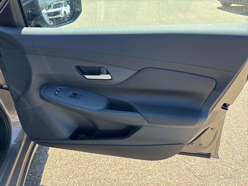 New 2026 Nissan Sentra SV image 24