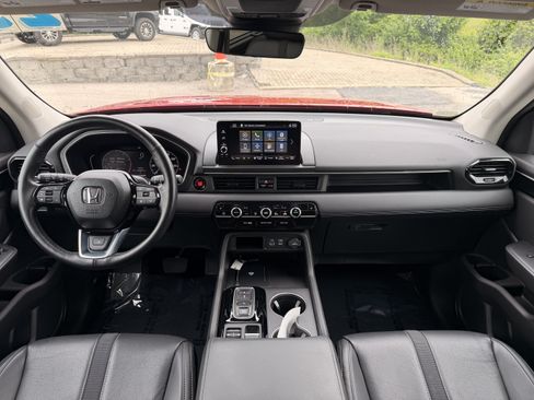 Certified 2025 Honda Pilot EX-L image 15