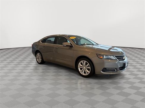 Used 2018 Chevrolet Impala LT image 13