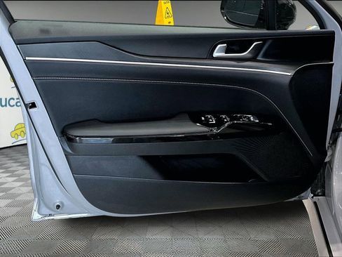 Used 2025 Kia K5 GT-Line image 10