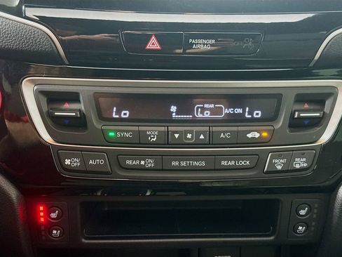 Used 2021 Honda Passport Elite image 16