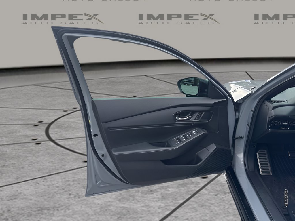 Used 2025 Honda Accord Sport image 23