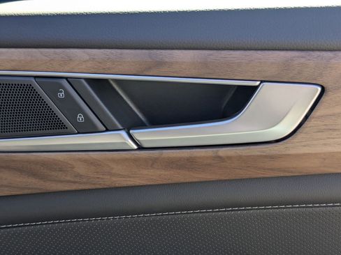 New 2026 Volkswagen Atlas SE image 34