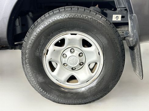 Used 2015 Toyota Tacoma 4x4 Double Cab image 11