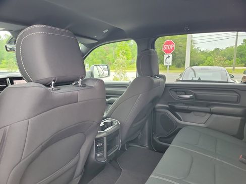New 2026 RAM 1500 Express AWD/4WD image 24