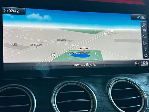 Used 2020 Mercedes-Benz E 450 4MATIC Sedan image 13