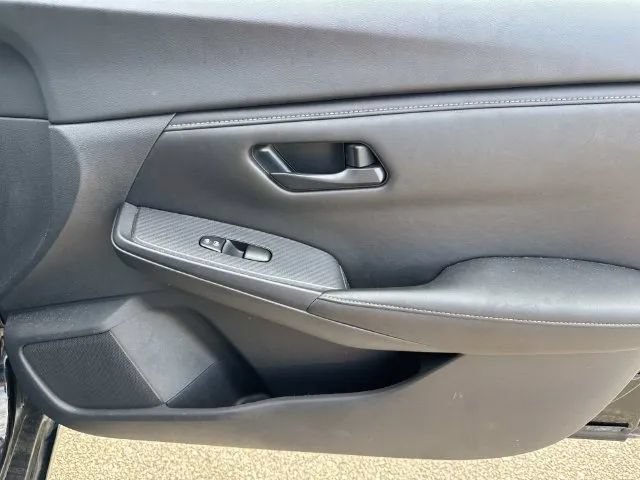 Used 2024 Nissan Sentra S FWD image 23