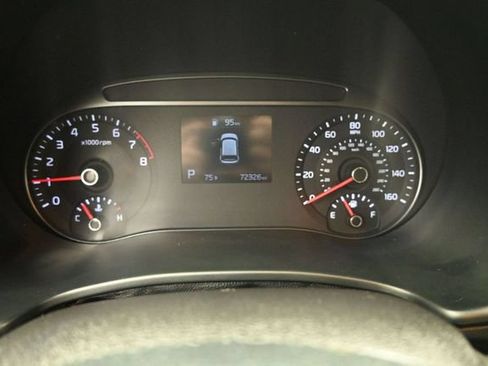 Used 2020 Kia Soul GT-Line FWD image 4