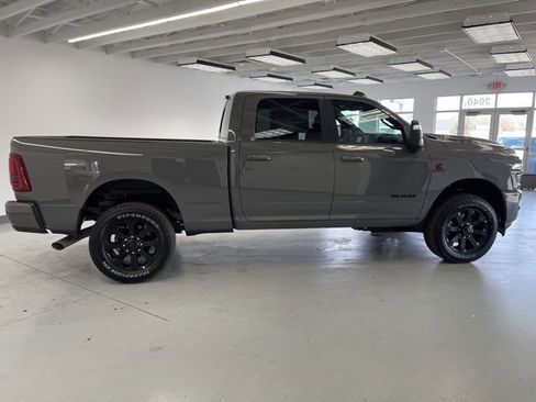 New 2026 RAM 3500 Laramie AWD/4WD image 10