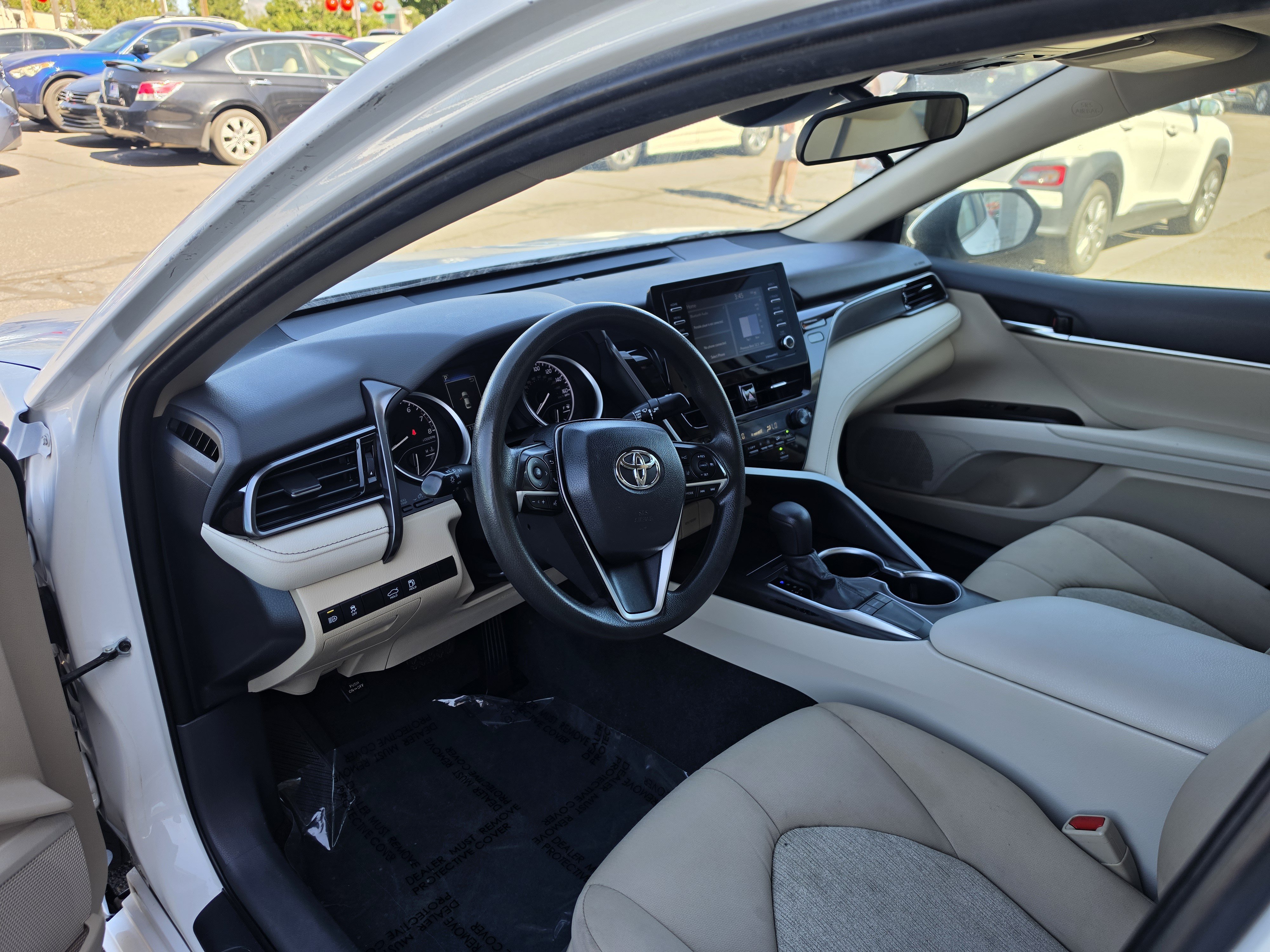 Used 2023 Toyota Camry LE FWD image 11