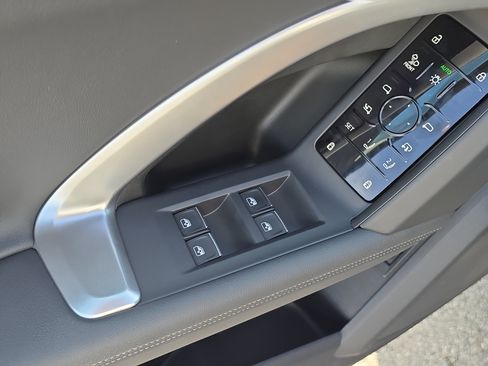 New 2025 Audi Q5 Prestige image 20