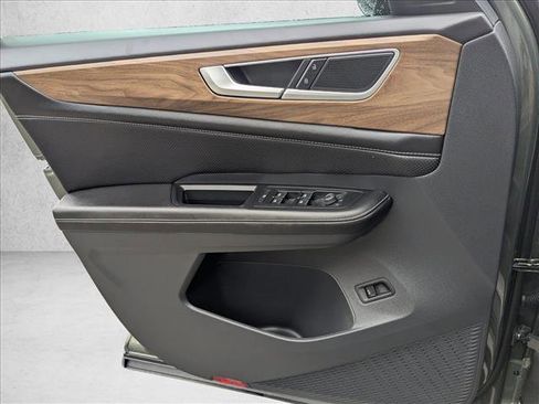 New 2026 Volkswagen Atlas SE FWD image 21