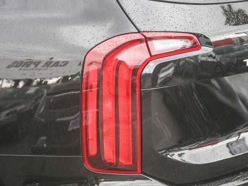 Used 2024 Kia Telluride S w/ S Sunroof Package image 11
