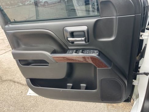 Used 2015 GMC Sierra 1500 SLE image 26