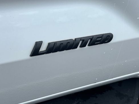 Used 2024 Toyota Sequoia Limited image 24