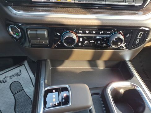 New 2026 Chevrolet Silverado 1500 RST w/ Redline Edition AWD/4WD image 18