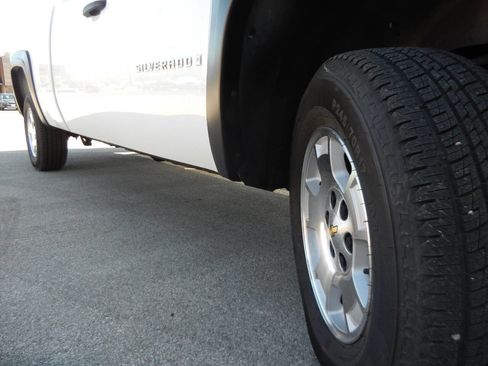 Used 2007 Chevrolet Silverado 1500 W/T image 19