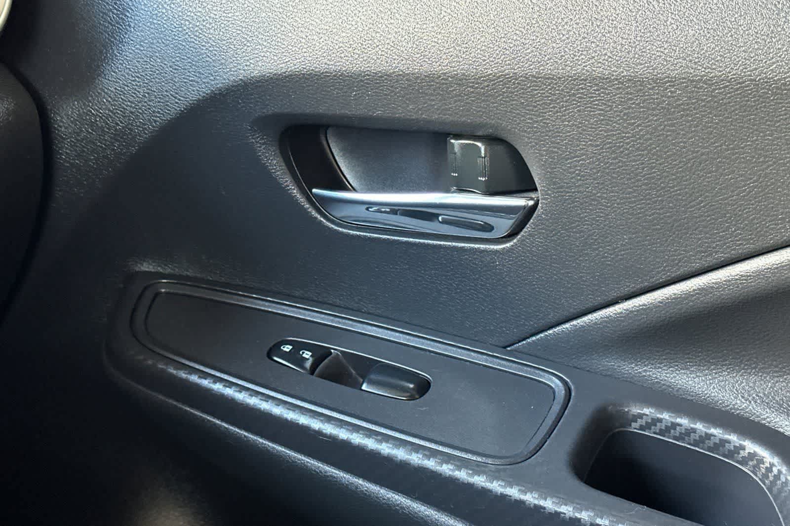 Used 2023 Nissan Versa SV FWD image 18