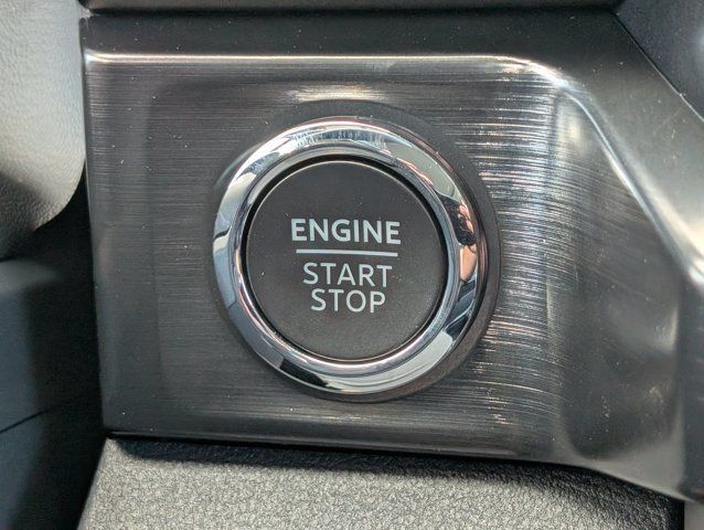 New 2026 Ford F350 Lariat w/ Lariat Ultimate Package AWD/4WD image 31