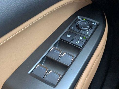 Certified 2025 Lexus NX 250 FWD w/ Accessory Package (K3) image 23
