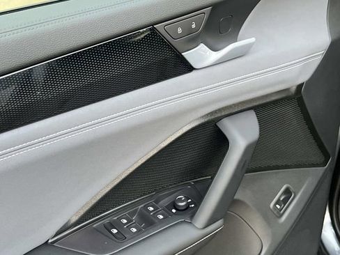 New 2026 Volkswagen Tiguan SE R-Line image 10