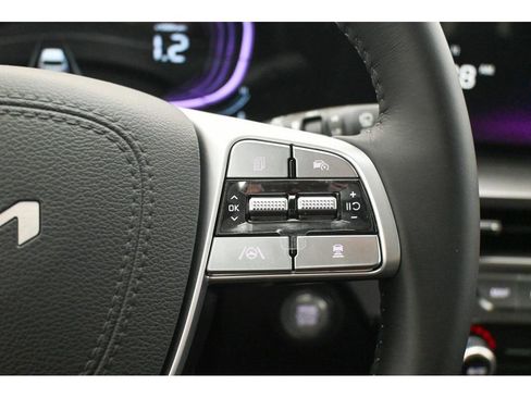 New 2025 Kia Telluride LX image 23