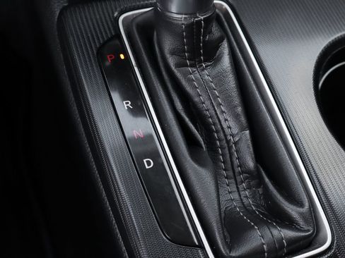 Used 2023 Honda Civic Touring image 38