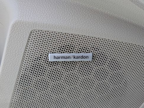 Used 2012 Subaru Legacy 3.6R Limited image 14