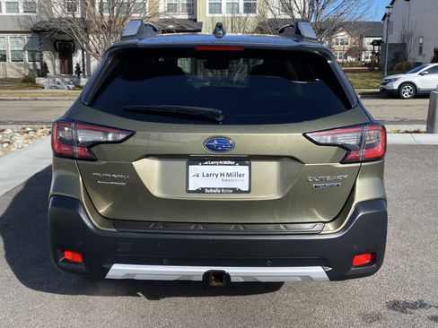 Used 2024 Subaru Outback Touring image 5